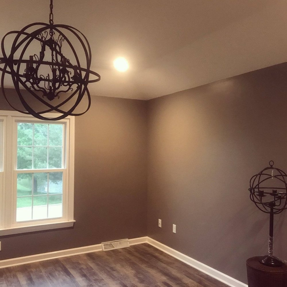 At Zinz Design and Selection Center Inc, our desire is to aid you in finding the right fit for your home. Visit our showroom in Austintown, OH today to get started!