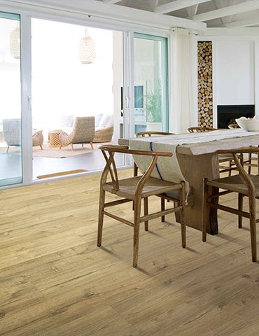 Briarfield Color: Sunbleached Oak