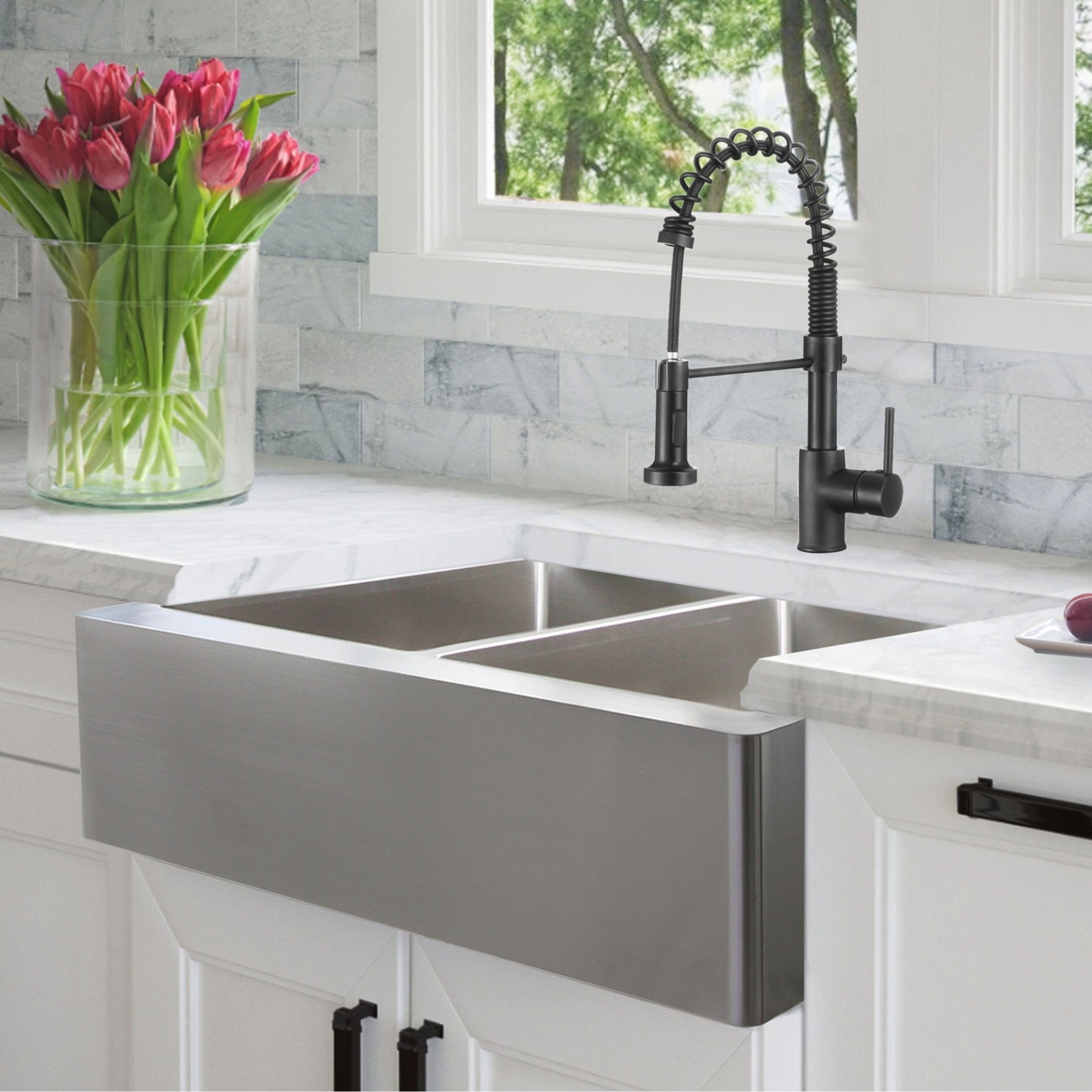 Stainless sink by Zinz Design in Youngstown, OH